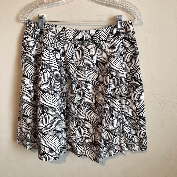 Ann Taylor Loft Leaf Print Linen Skirt - Picture 5 of 6